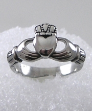 Stainless Steel Ladies Claddagh Ring