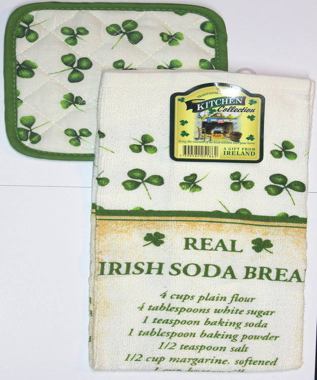 SODA BREAD TEA TOWEL & POT HOLDER - Irish Crossroads