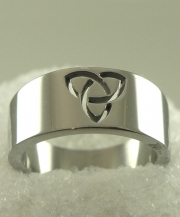 Open Cut Trinity Knot Ring