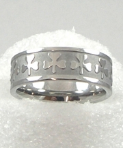 Shamrock Embossed Ring