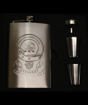 Clan Flask Boxed