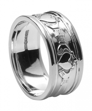 wed13-ladies-claddagh-with-trims-all-white