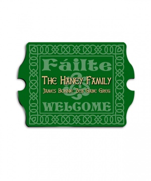 vintage-celtic-green-family-sign